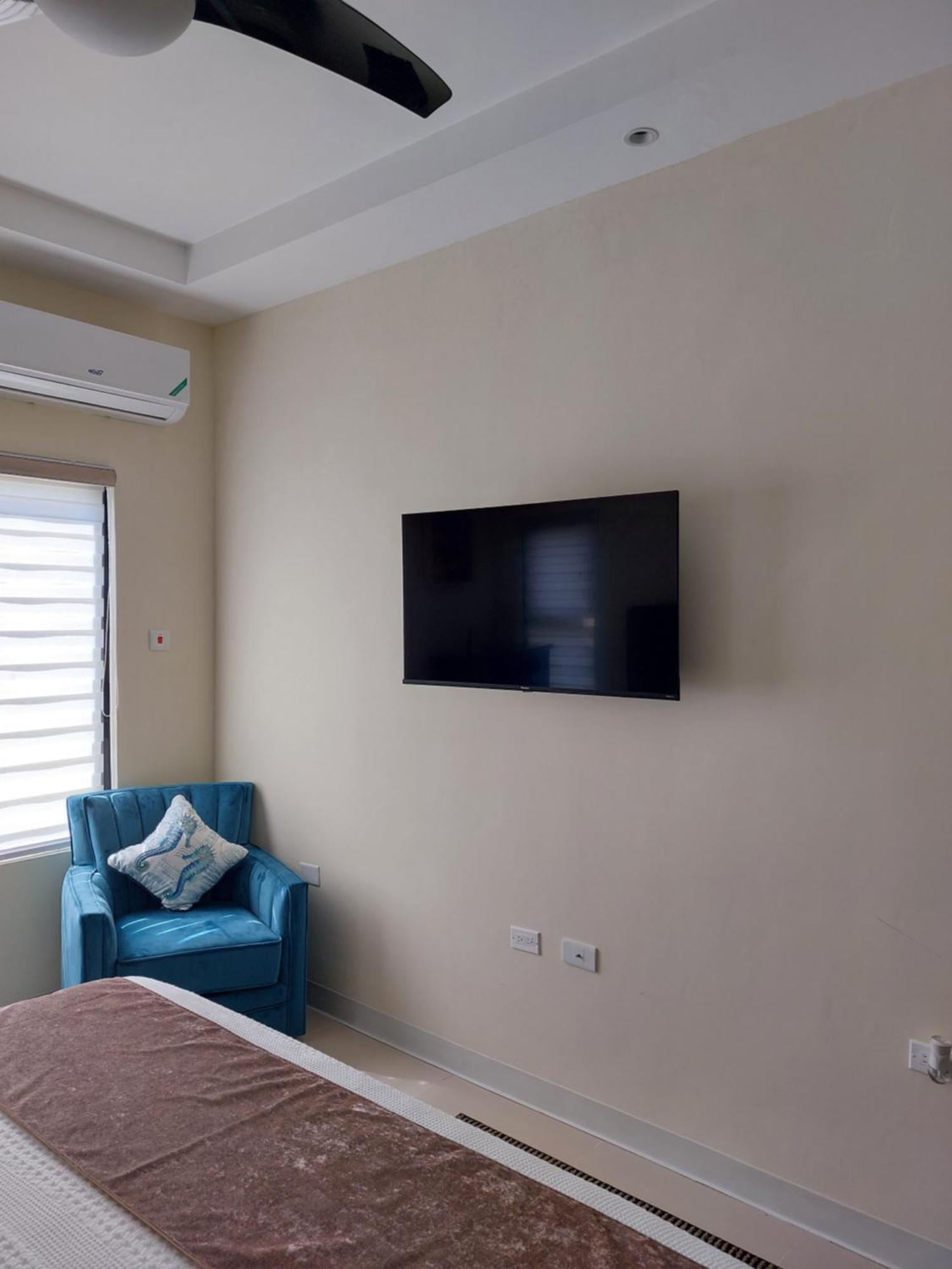 Pyramid Joy, 2 Bedroom Villa, Ocho Rios, Jamaica מראה חיצוני תמונה